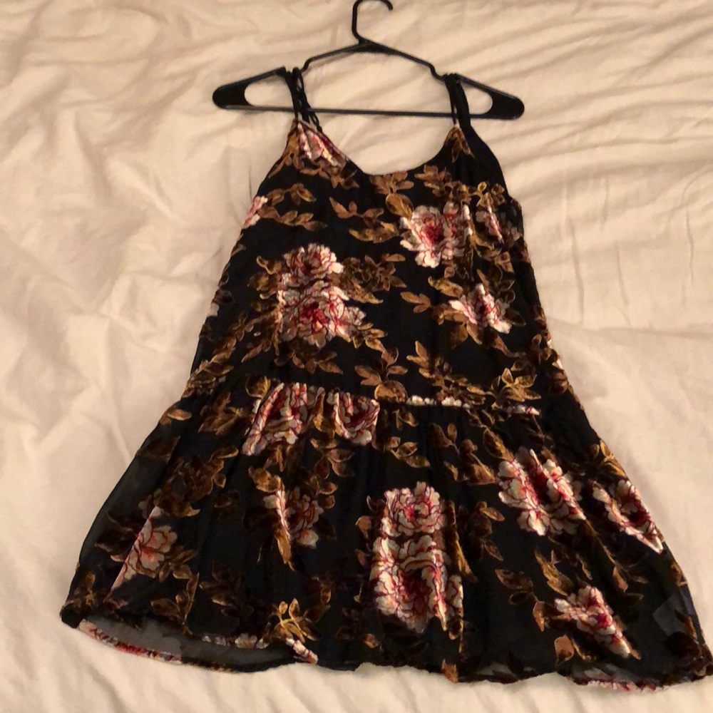 American Eagle Velvet Dress